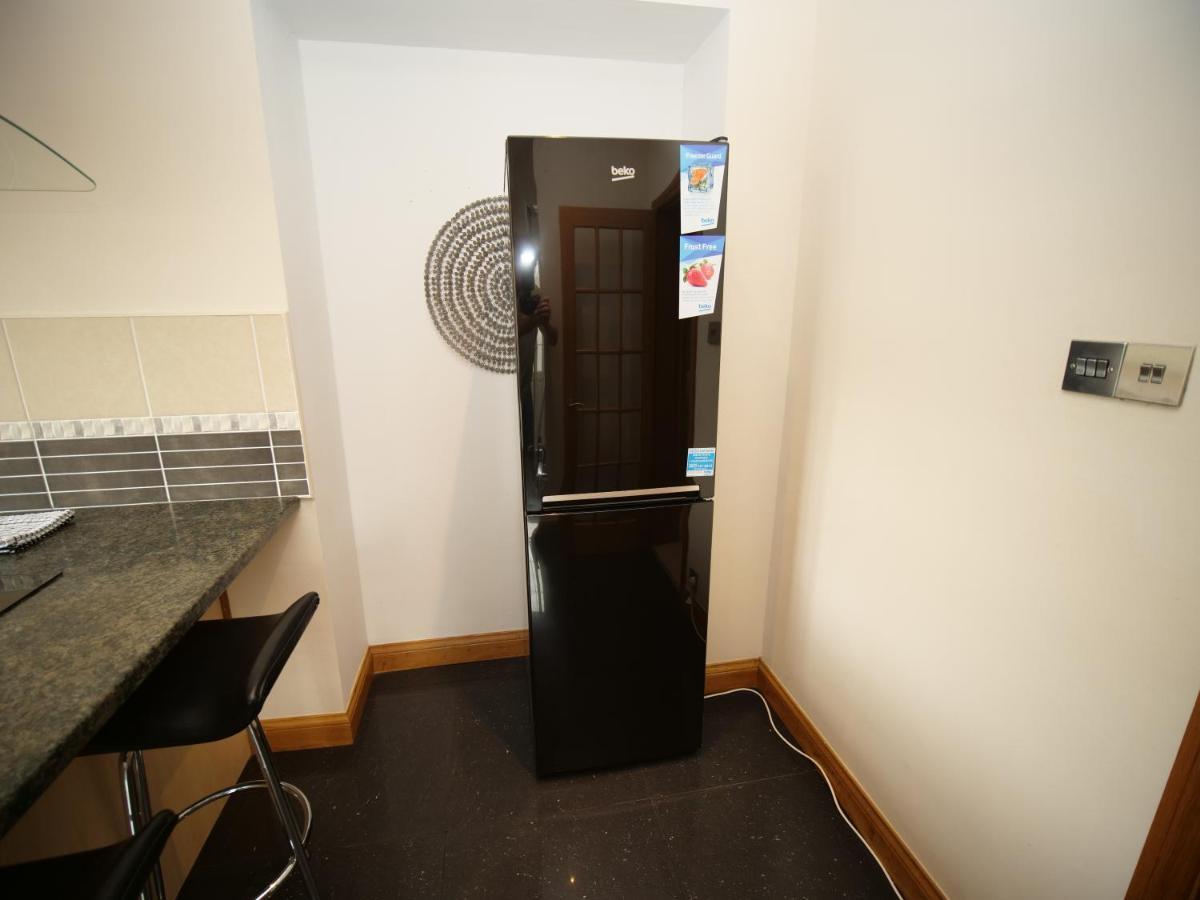 Town Centre Apartment Sleeps 9 Bournemouth Exterior foto